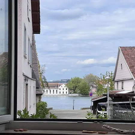 Seeglueck Rheinparadies - Geraeumige Mit Wasserblick Balkon Parkplatz Und Zentrumsnaehe Am Rheinufer In Apartment