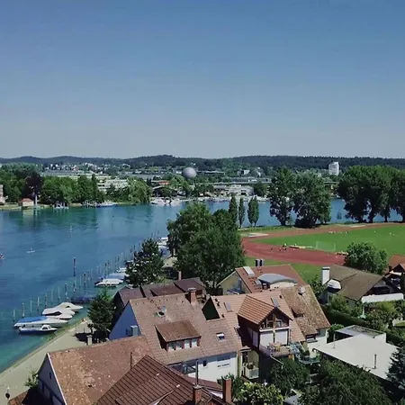 Seeglueck Rheinparadies - Geraeumige Mit Wasserblick Balkon Parkplatz Und Zentrumsnaehe Am Rheinufer In * Konstancja